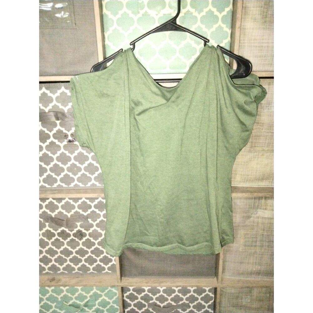 Colette Olive Green Cold Shoulder Flowy Top Size Medium
